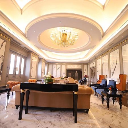 Hotel Abha Grand อาลีการห์ ภายนอก รูปภาพ