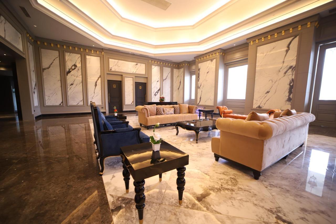 Hotel Abha Grand อาลีการห์ ภายนอก รูปภาพ