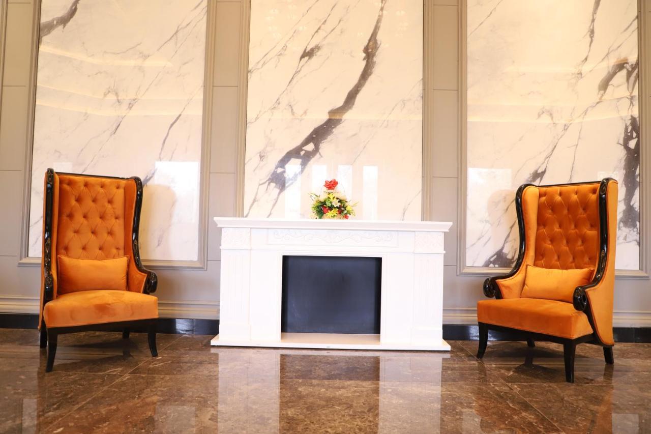 Hotel Abha Grand อาลีการห์ ภายนอก รูปภาพ